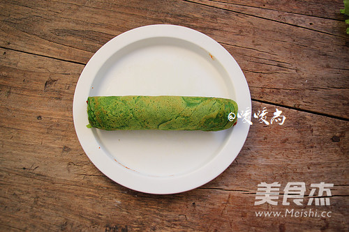 菠菜鸡蛋卷饼