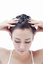 斑秃的治疗应该从生活做起