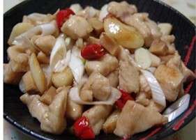 蒜香鸡块】的做法