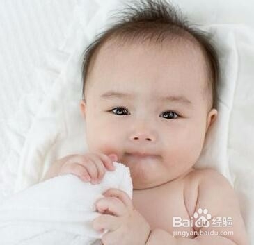 如何照顾早产儿