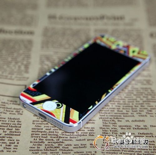 iPhone5个性彩妆制作方法