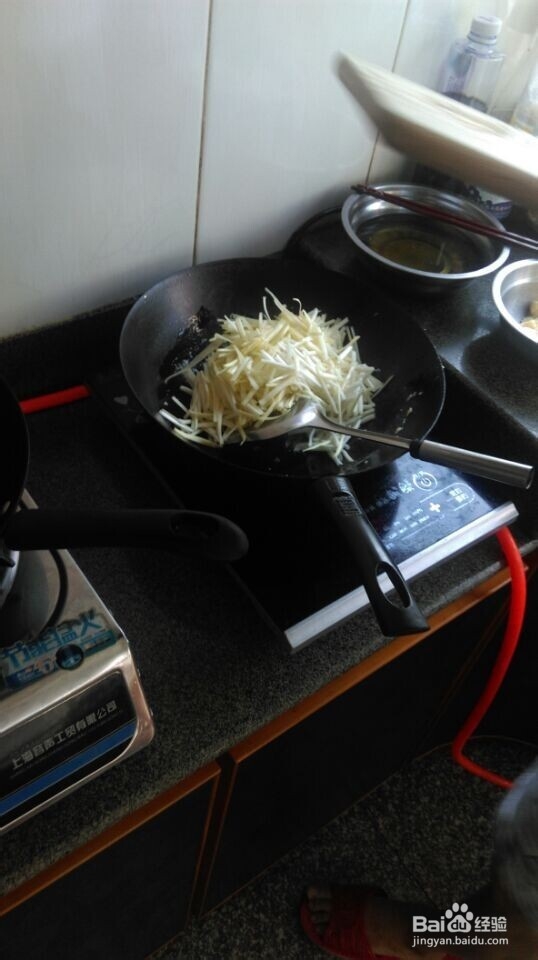 简单易学又好吃的韭黄炒蛋