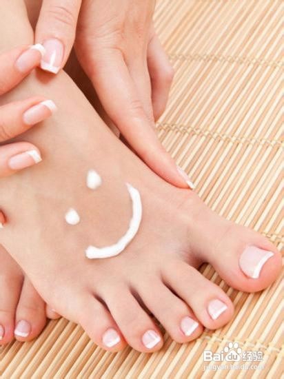 日常生活中如何保养双脚
