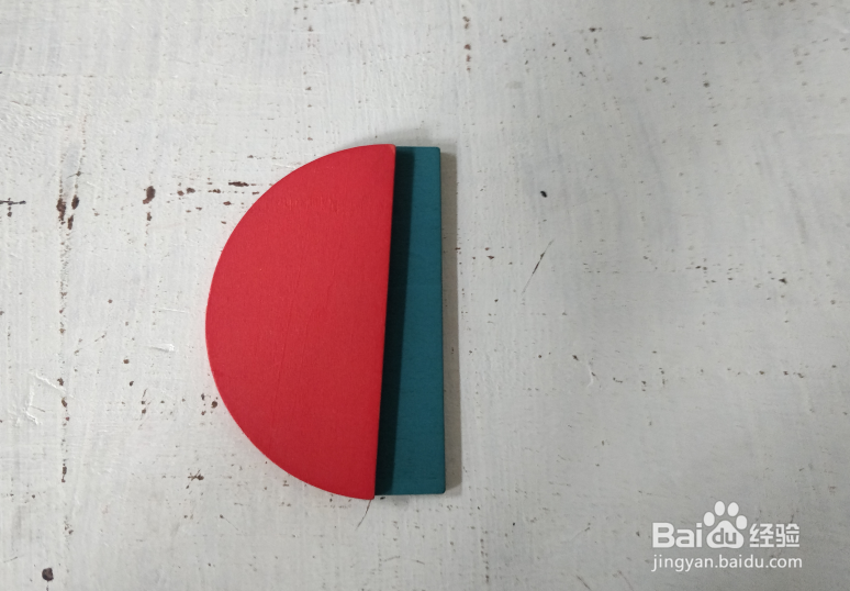 用智力拼板怎样拼一个金龟子?