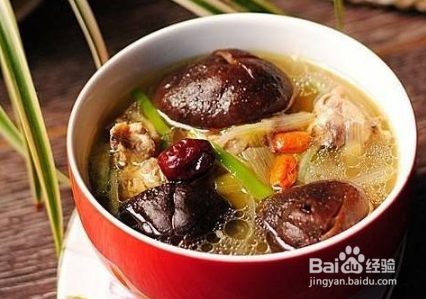 香菇炖鸡的制作方法