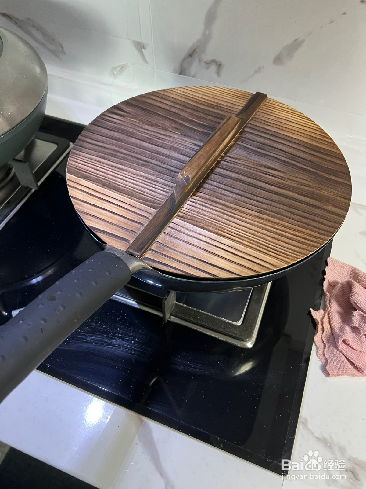 铁锅炖大鹅的做法