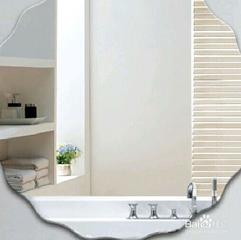 生活中简单的能擦掉镜子上水渍的办法