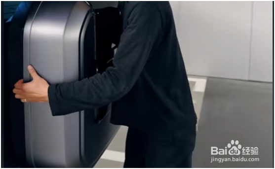 捷途旅行者备胎怎么拿取？