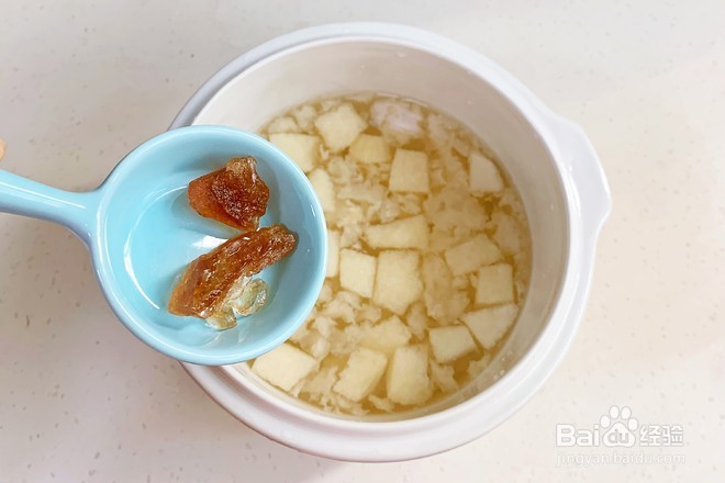 银耳雪梨翠汤