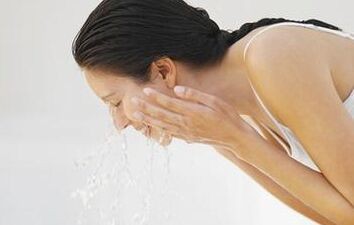 自制收敛毛孔面膜