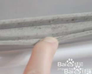 冰箱门外面有水是什么原因