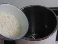 红枣杏仁黑豆糯米糊
