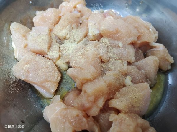 酱香肉段烧茄子