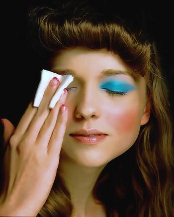 4个方法去除黑眼圈