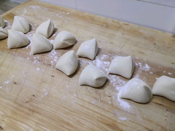 茄子青椒素包子