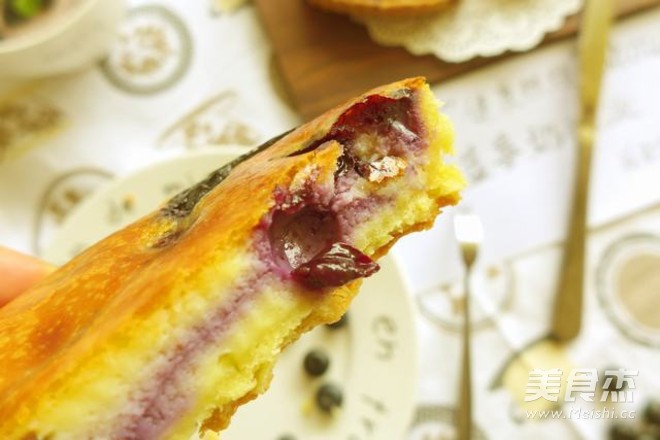 爆浆蓝莓奶酪派