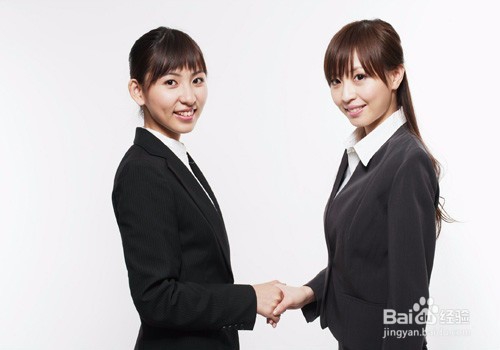 职场人士该如何学会应酬？