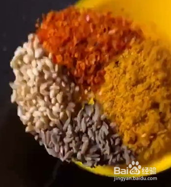 如何制作孜然火腿肠