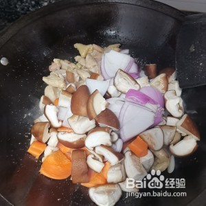 如何做香菇炒鸡肉