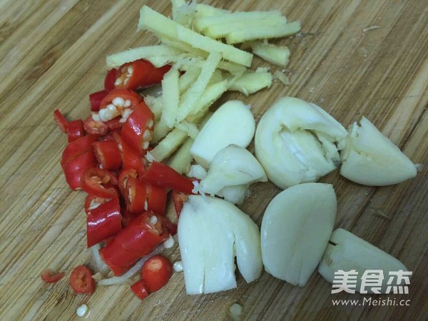 红烧凤爪的做法