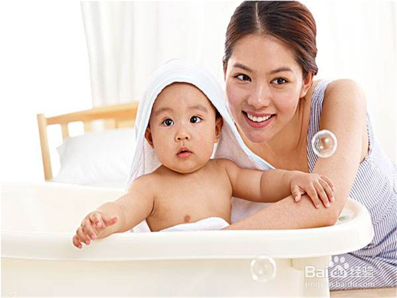 如何让宝宝克服怕水