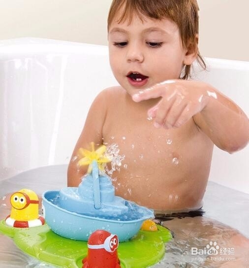 怎样做，才能让宝宝爱上洗澡？