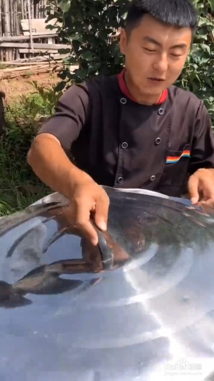 超级好吃的红烧鸡冠油要怎样做