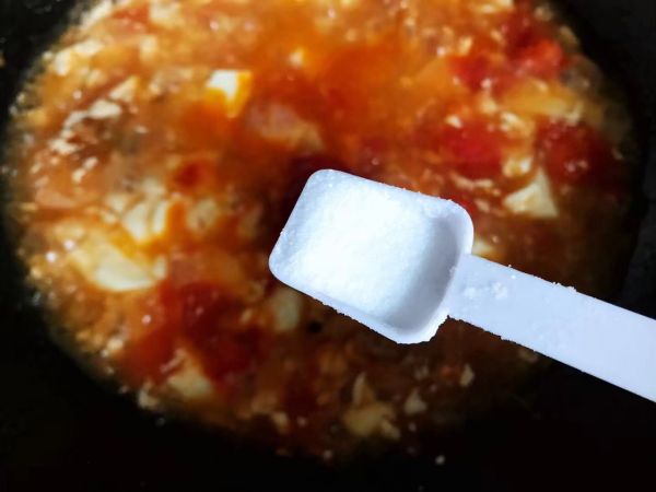 西红柿虾干豆腐羹