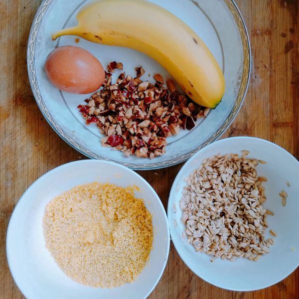 燕麦红枣小米饼干