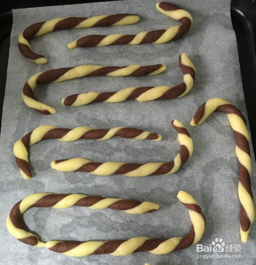 如何制作圣诞拐杖饼干