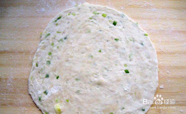 一步步做馋嘴的煎蛋葱油饼