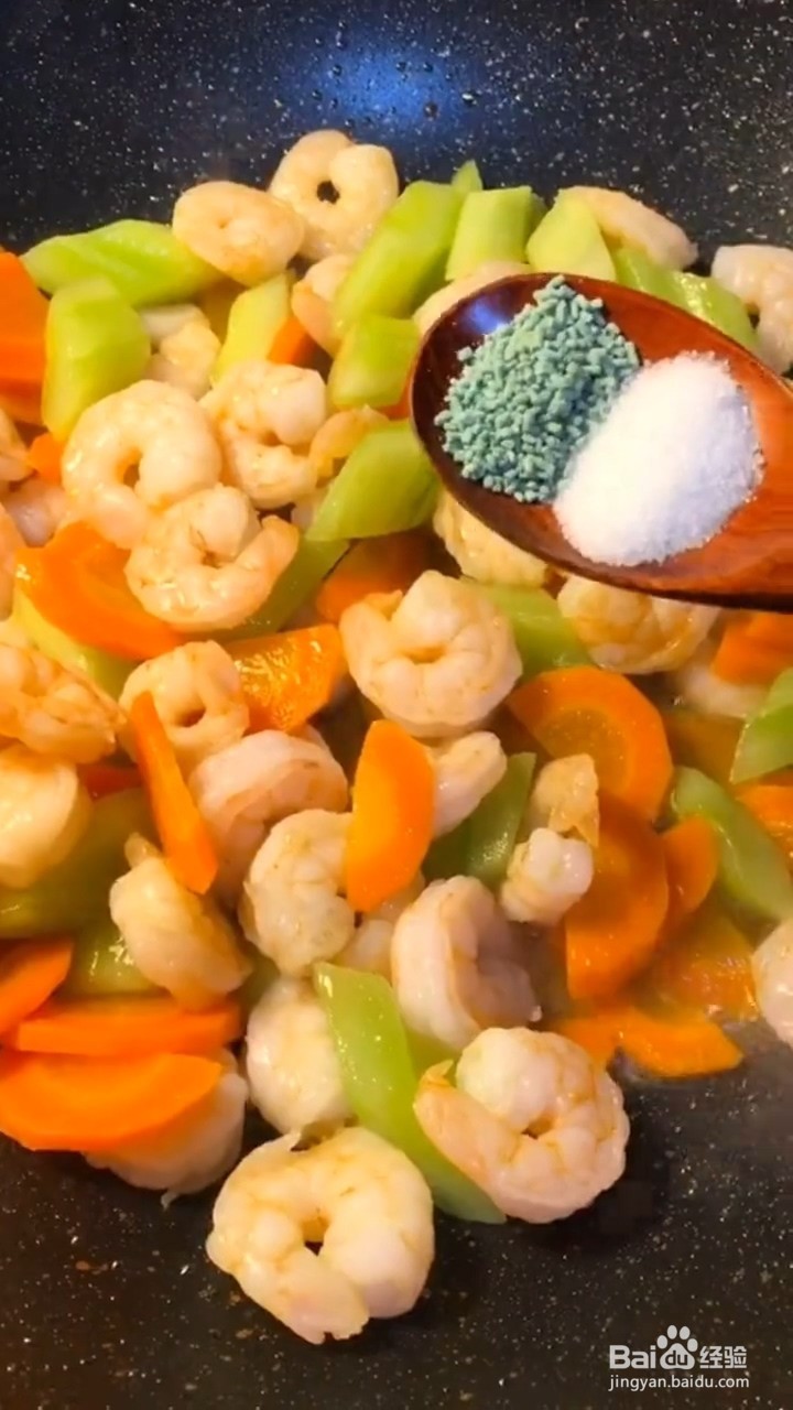 做法简单又非常好吃的清炒虾仁是怎样做的