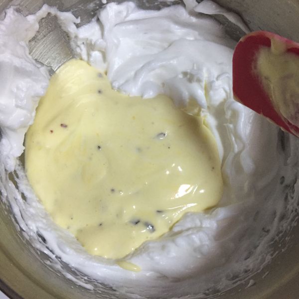 蔓越莓戚风蛋糕