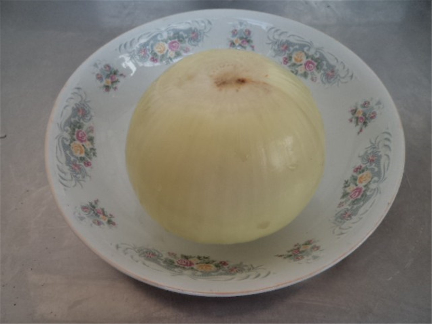 海参能和洋葱一起吃吗