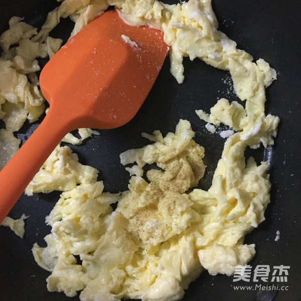 洋葱炒鸡蛋的做法