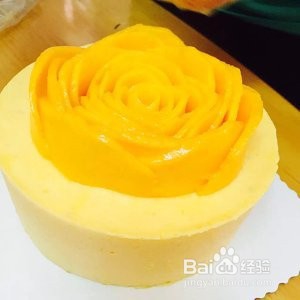 怎么做芒果花装饰慕斯蛋糕