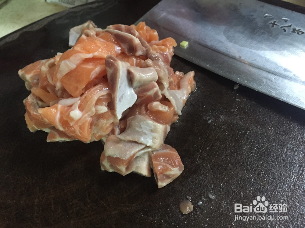 怎么吃都不腻的三文鱼蔬菜粥