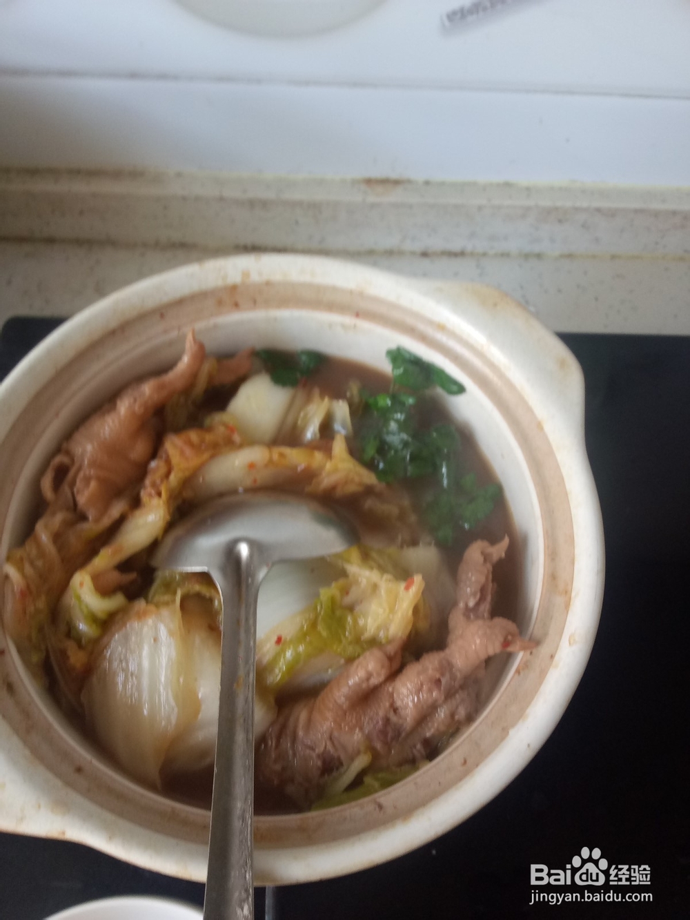 砂锅卤鸡爪炖白菜