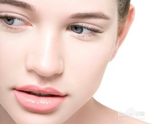 告别干燥脱皮 干性皮肤秋冬补水7要素