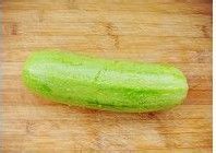 用简单的方法做出超级好吃的菜——蒜蓉西葫芦