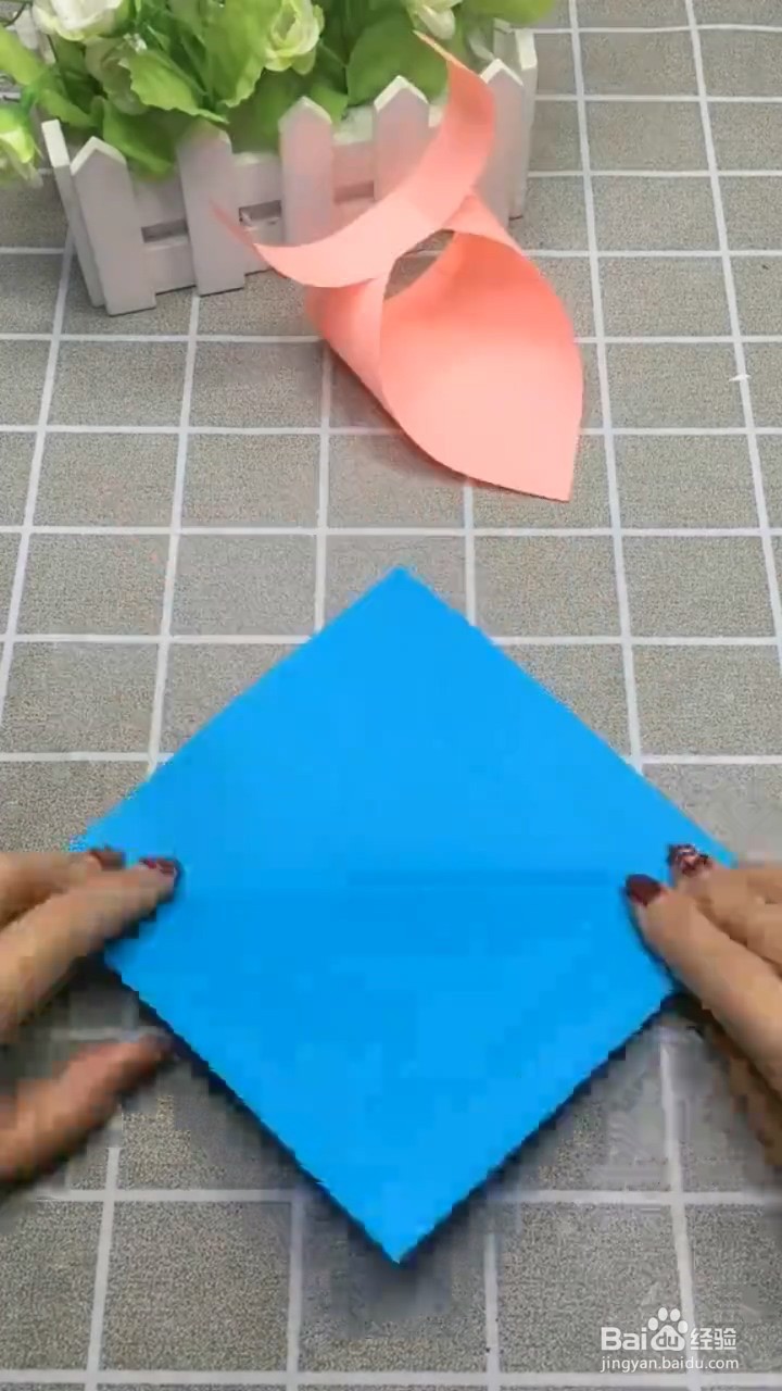 如何用折纸制作太己飞猪