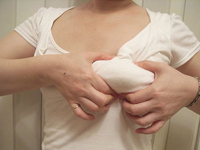 乳房坚挺饱满按摩手法