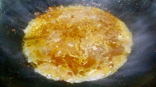 酱酱葱白过油鸭