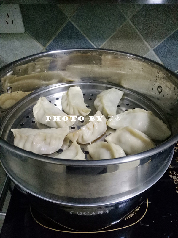 薄皮大馅素蒸饺