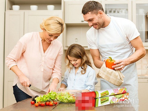 如何巧妙利用保鲜膜