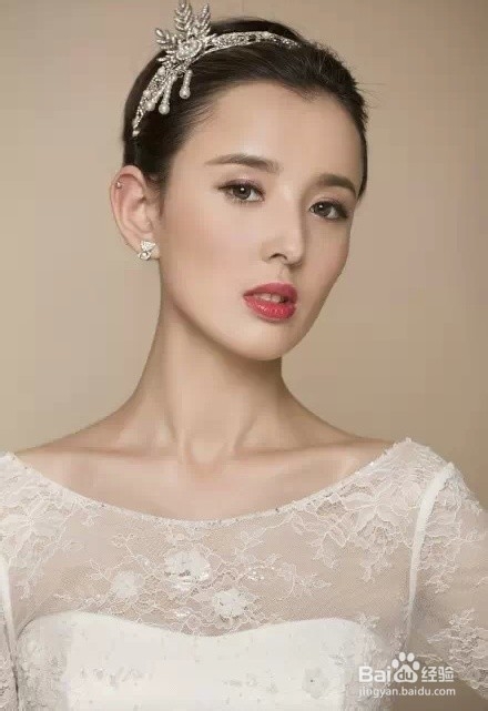 2015年新娘时尚9款发型推荐