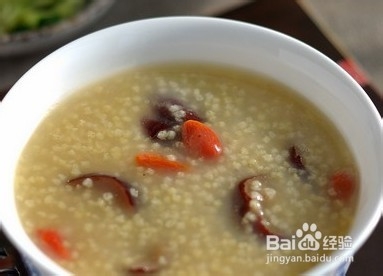 家常小米红枣粥的做法