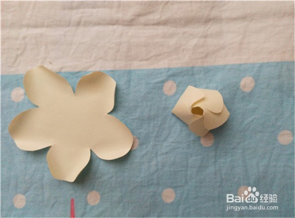 这朵栀子花竟然是纸做的?我震撼了!