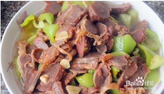 尖椒炒护心肉的家常做法