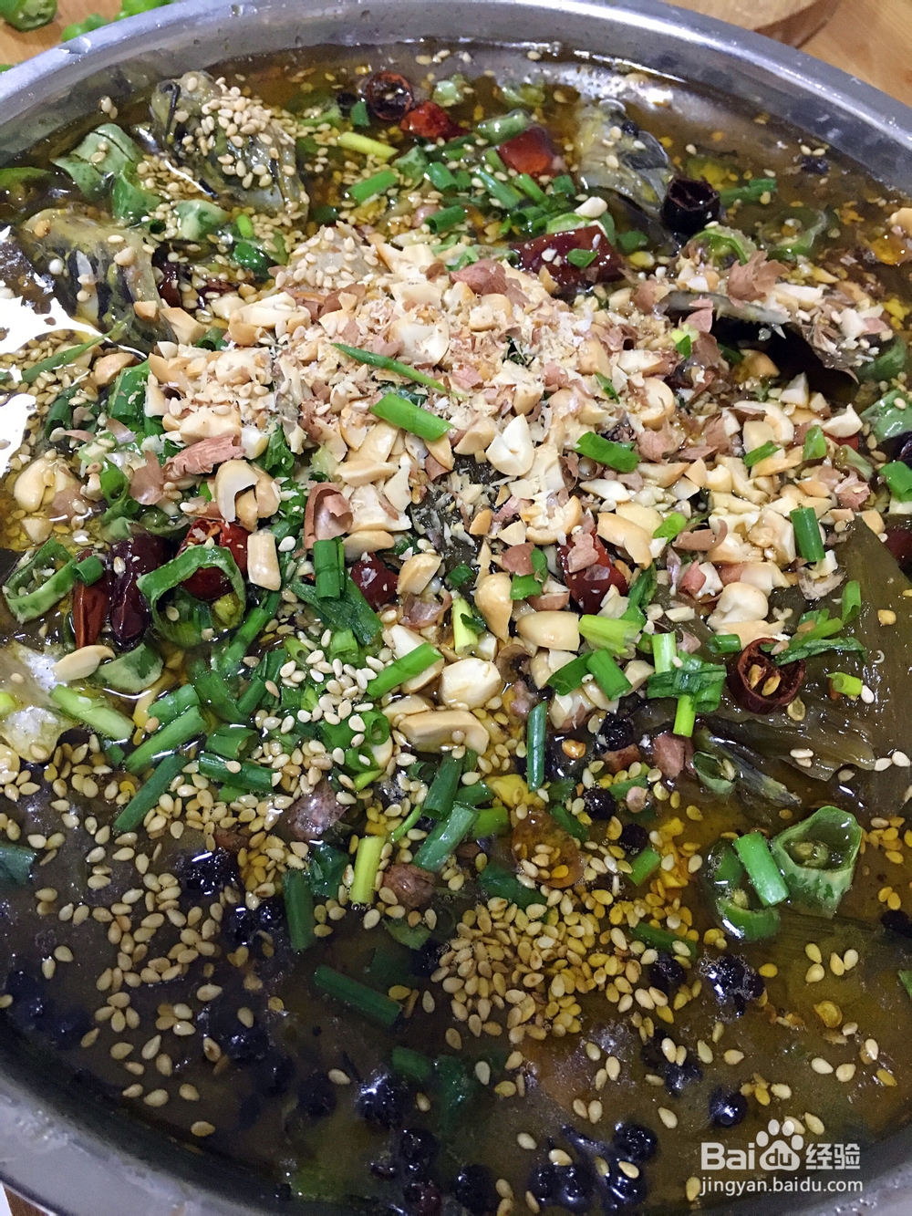 酥到掉渣的酸菜黄辣丁